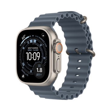 Apple Watch Ultra 3 Natural Titanium c ремешком Ocean синего цвета