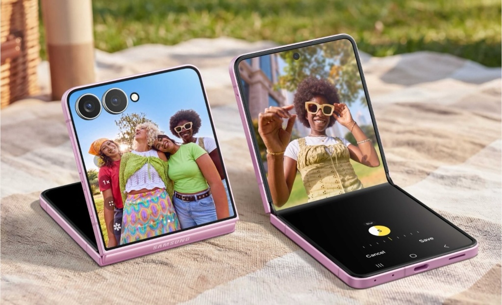 Samsung Galaxy Z Flip8.jpeg