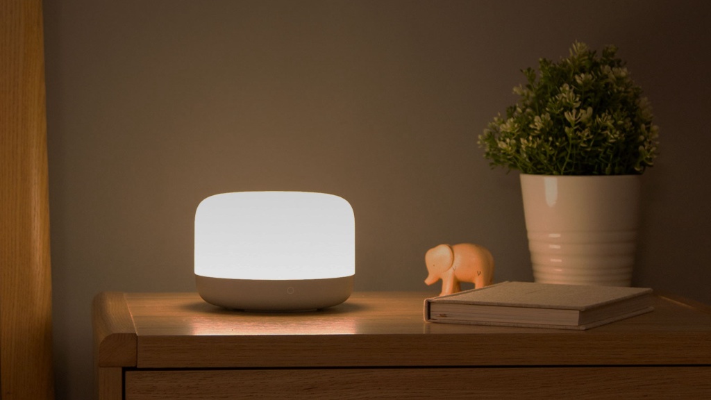 Ночник с поддержкой HomeKit