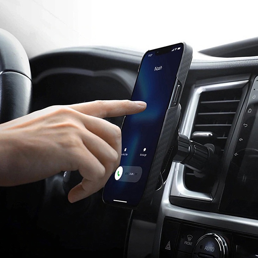 Автомобильный держатель с беспроводной зарядкой Pitaka MagEZ Pro, крепление в решетку